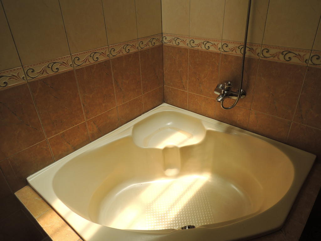 Rumah Polonia Guest House Jakarta Luaran gambar